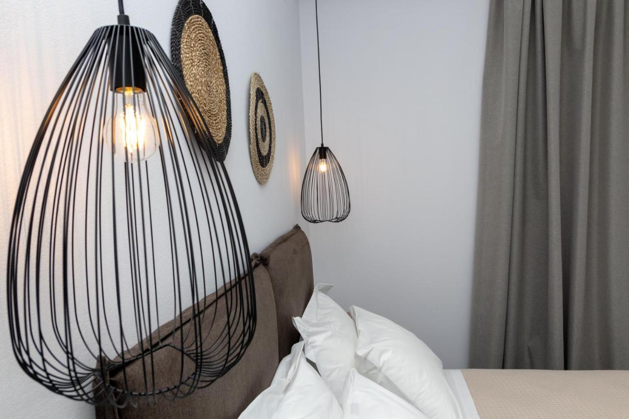 Moúdhros Onar Limnos II Luxury Apartments מראה חיצוני תמונה