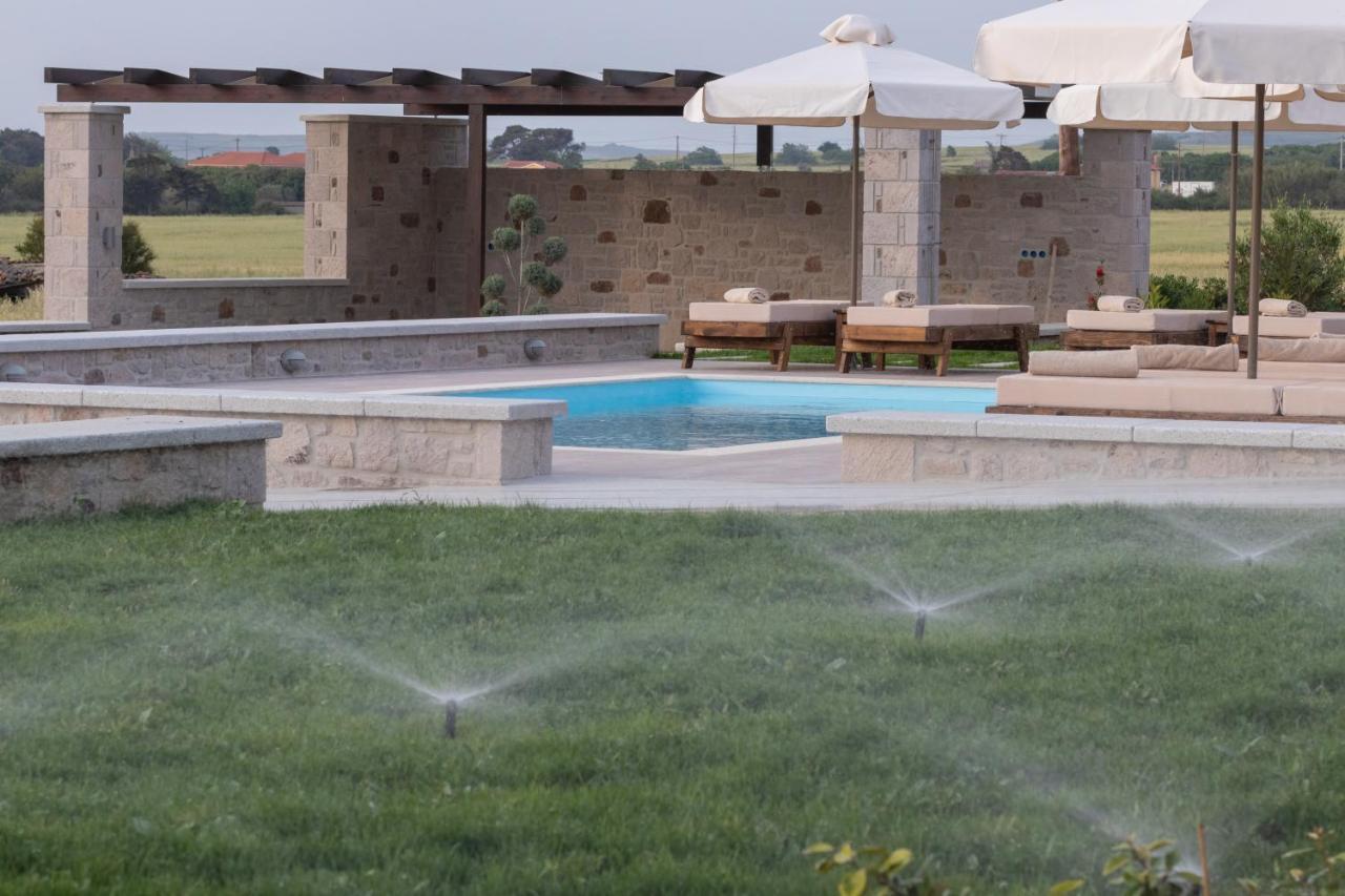 Moúdhros Onar Limnos II Luxury Apartments מראה חיצוני תמונה